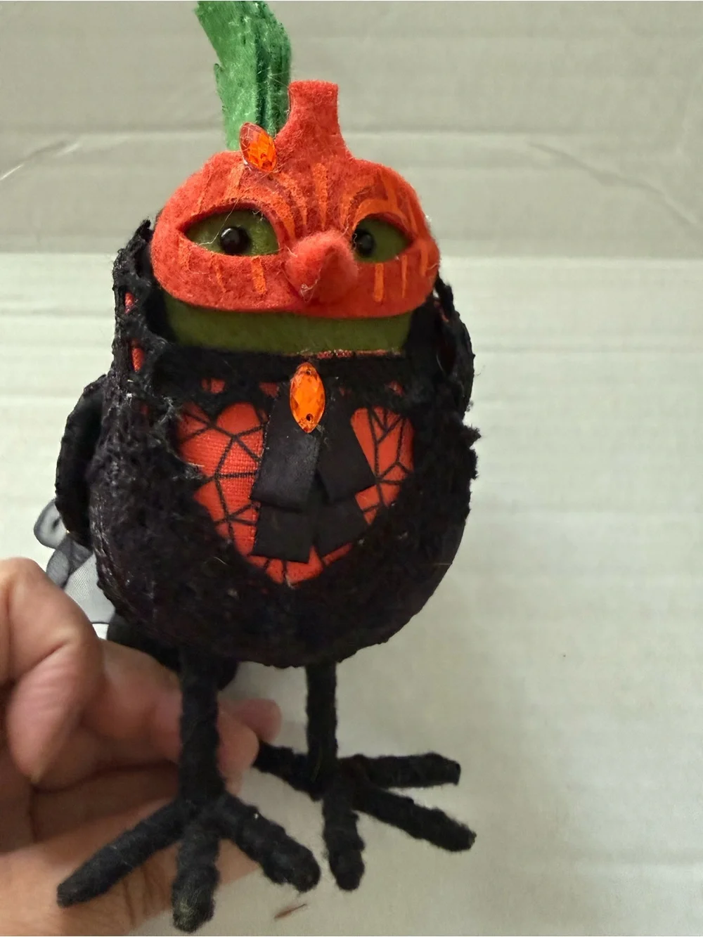 Target 2018 Citrine Bird Hyde and Eek! Orange Pumpkin Mask Halloween